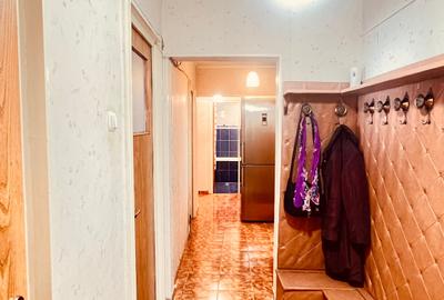Apartament cu 3 camere decomandat, mobilat în P-ța Muncii - 11