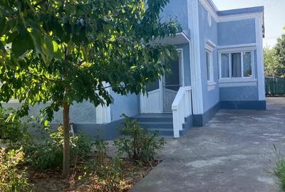 Vand casa Murighiol central