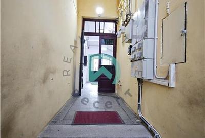 Birou, de 75 mp, în 15 Noiembrie - 18