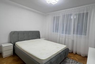 Apartament 2 camere, renovat, etaj 3/10 – zona  Hotel Victoria Bulevard - 10