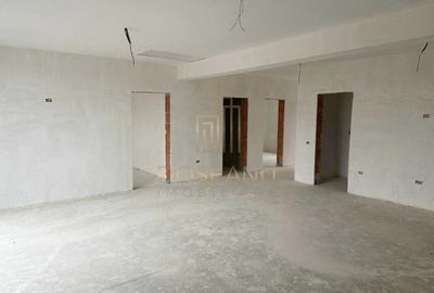 Casă individuală cu 4 camere cu Teren 300 Mp în Cihei - 2