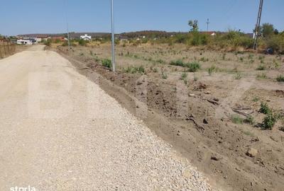 Spațiu comercial, în Plaiul Vulcanești - 1