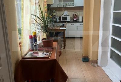 Apartament cu 2 camere semidecomandat în Traian - 3