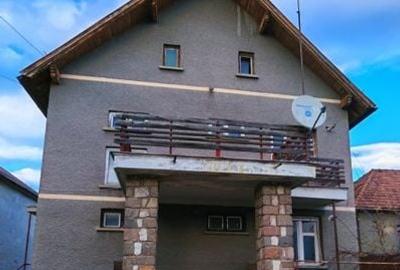 Vila + teren 1053 mp. zona Aurel Vlaicu - 1