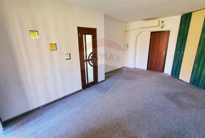 Spatiu comercial central, 45 mp - 4