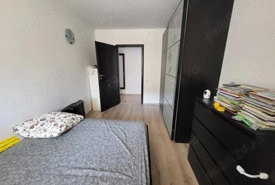 Apartament cu 3 camere decomandat în Central - 1