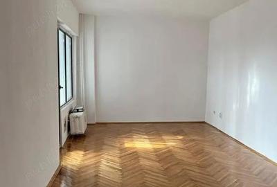 Apartament cu 3 camere decomandat în Rogerius - 3