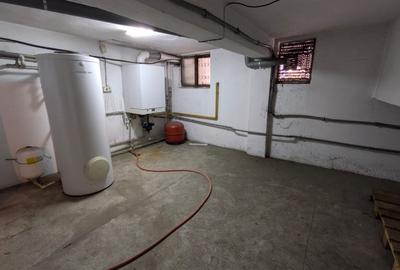 Spatiu de inchiriat, parter , zona centrala, bld. Mircea cel Batran - 18