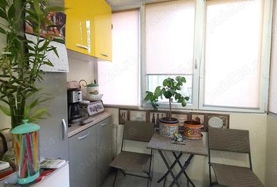 Apartament cu 4 camere decomandat, mobilat în Tei - 10