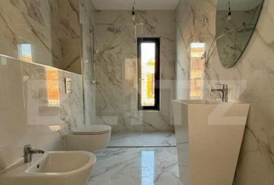 Casă cu 5 camere cu Teren 520 Mp în Corbeanca