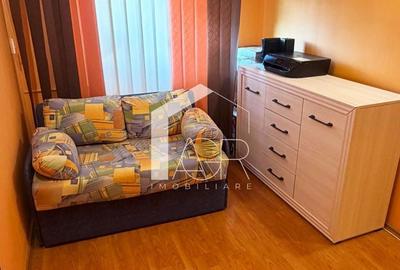 Apartament cu 3 camere decomandat în 9 Mai - 10