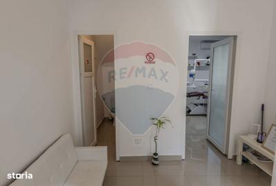 Casă cu 3 camere cu Teren 160 Mp în Central - 9