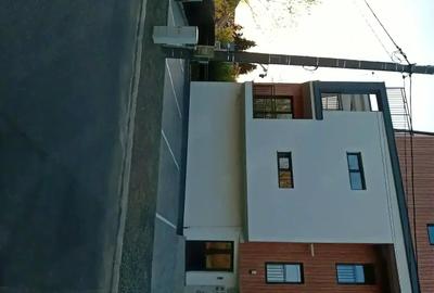 Apartament cu 2 camere decomandat în Central - 8