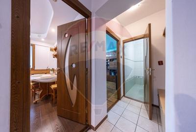 Apartament cu 3 camere decomandat, mobilat în Central - 13