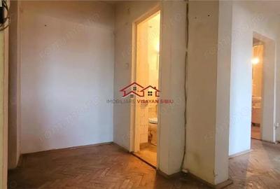 Apartament cu 3 camere decomandat în Calea Dumbrăvii - 4