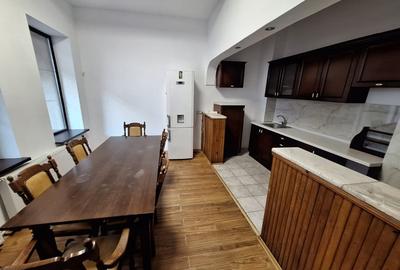 Faleza Nord, imobil P+1, 7 camere - 2