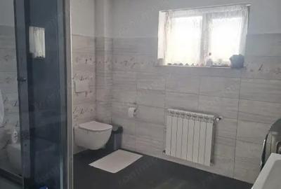 Casă cu Teren 1000 Mp în Boldești - 13