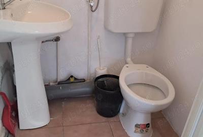 Spațiu comercial, de 48 mp, în Central - 3