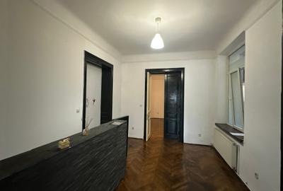 Apartament cu 4 camere în Regina Elisabeta - 2