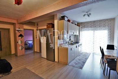 Apartament 3 camere de vanzare in Floresti