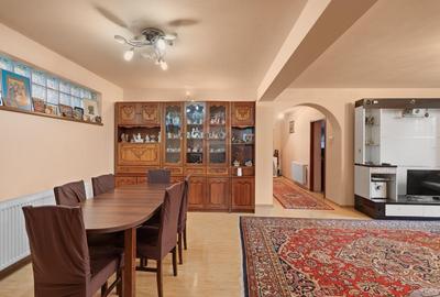 Casa / Vila cu 6 camere de vanzare - Oraselul Copiilor - 6