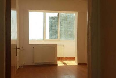 Apartament cu 3 camere decomandat în Dobroești - 3