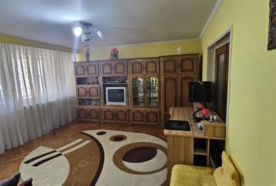Apartament cu 3 camere decomandat în Ștrand - 4