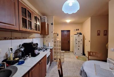 Apartament cu o camera, parcare, balcon, zona Florilor - 2