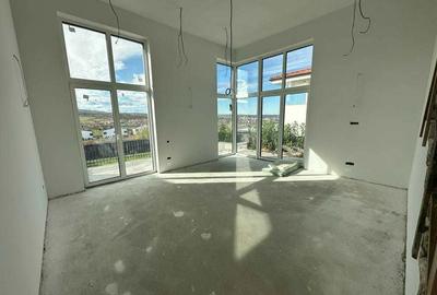 Casă cu 4 camere în Borhanci - 2