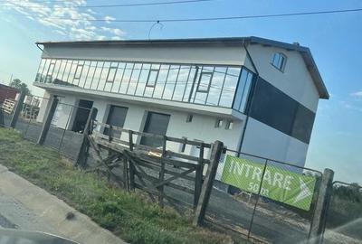 Spațiu comercial, de 200 mp, în Tăuții-Măgherăuș
