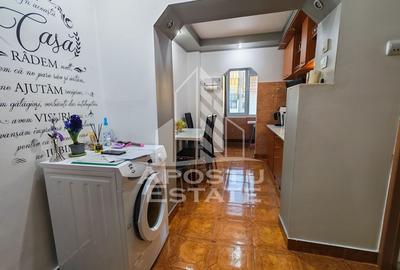 Apartament cu 3 camere decomandat în Lipovei - 9