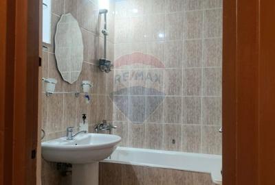 Apartament cu 3 camere decomandat în Central - 7