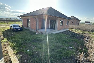 Casă cu 4 camere în Șura Mică - 2
