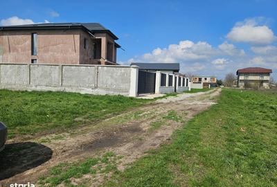 Teren de 500 mp, în Frătești - 2
