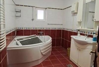 Casă cu 4 camere în Central - 14