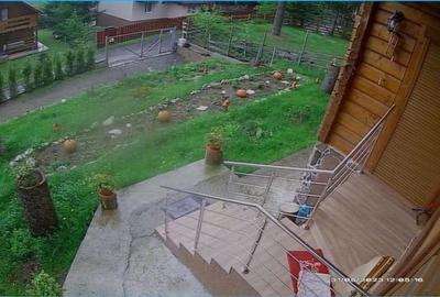 Casă cu 5 camere cu Teren 2300 Mp în Mărișel - 8