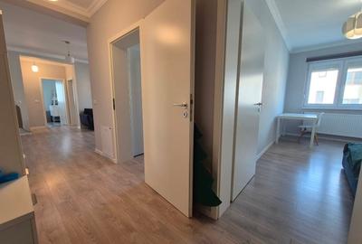 Apartament cu 3 camere semidecomandat, mobilat în Giroc - 7