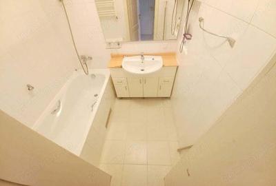 Apartament cu 2 camere în Apărătorii Patriei