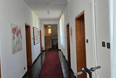 Spațiu comercial, de 950 mp, în Central - 5