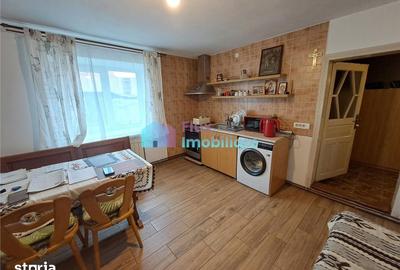 Casă cu 5 camere cu Teren 800 Mp în Cornu Luncii - 13