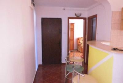 Apartament 2 camere decomandat - 3
