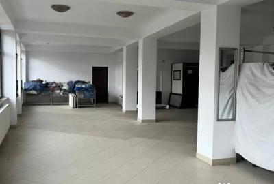 Spațiu comercial, de 200 mp, în Rădăuți