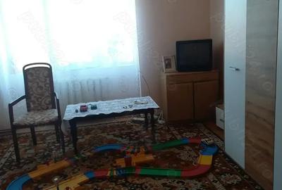 Vand casa duplex in Fagaras,5camere,trei bai,demisol,cu gradina..Pre? 135000 Euro,sau ap.+ 70000 EUR - 3