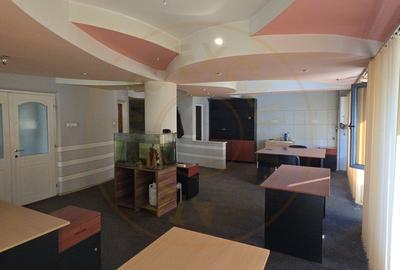 Spatiu de INCHIRIAT CENTRAL (birou) - 3