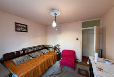 Apartament 3 camere, decomandat, parter, zona Calea Zarandului - 12