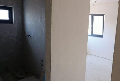 Casă cu 4 camere cu Teren 350 Mp în Dâmbul Rotund - 7
