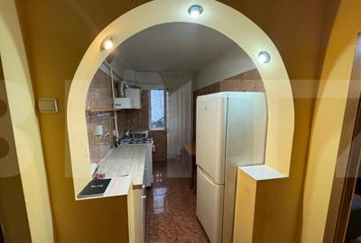 Apartament cu 2 camere semidecomandat, mobilat în Central - 6