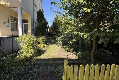 Apartament cu 5 camere semidecomandat în Central - 5