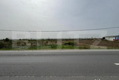 Teren de 10763 mp, în Central - 5