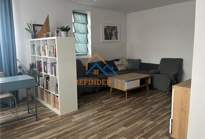 Casă cu 6 camere cu Teren 253 Mp în Central - 2